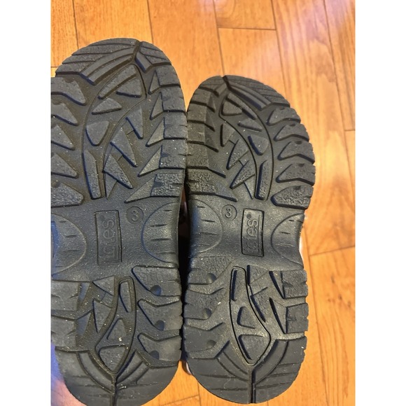 Totes girls' waterproof winter snow boots in pink and black Size 3 - Picture 3 of 3